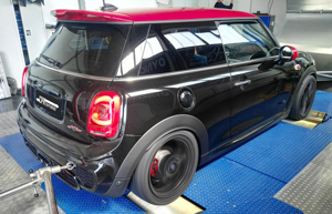 Sistema de conexión de CPA para el Mini Cooper John Works